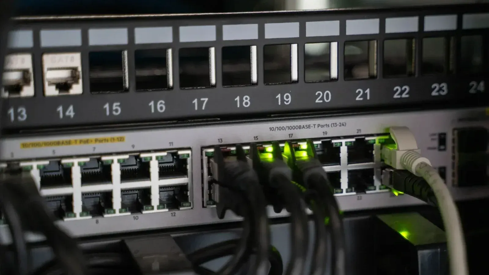 Ivanti parchea dos fallos explotados en Connect Secure