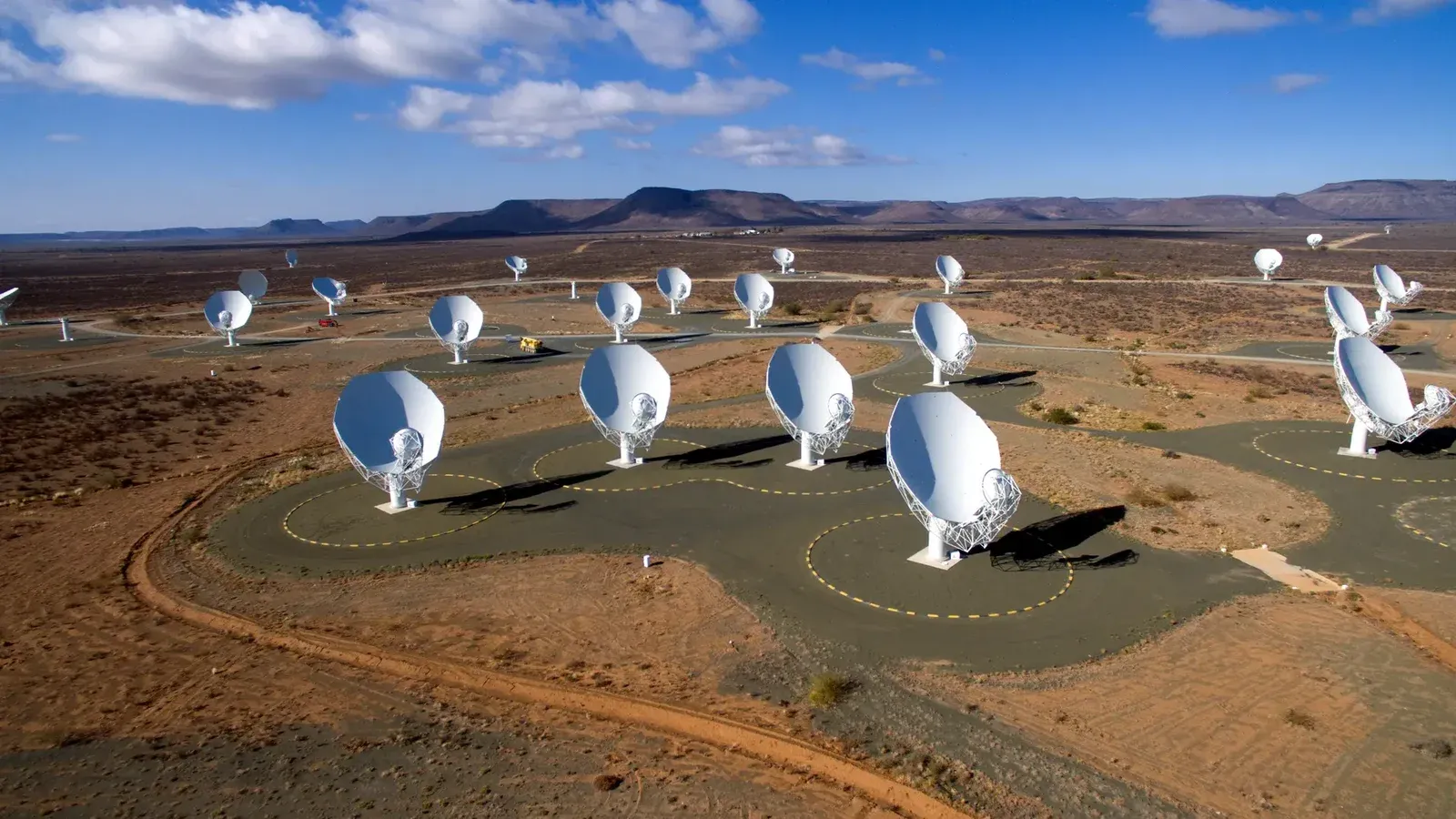 James Webb ubica la galaxia de la FRB más lejana