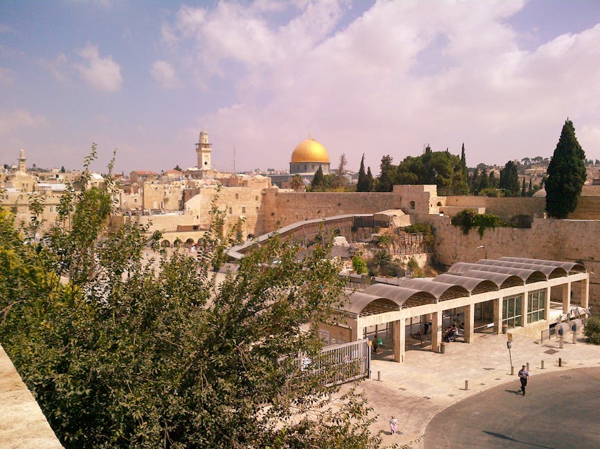 Vista panorámica de la Cúpula de la Roca y el Muro Occidental en la Ciudad Vieja de Jerusalén.