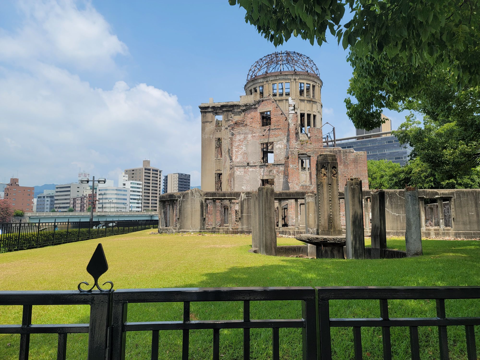 La bomba de Hiroshima dejó una aleación inédita de 10 micras