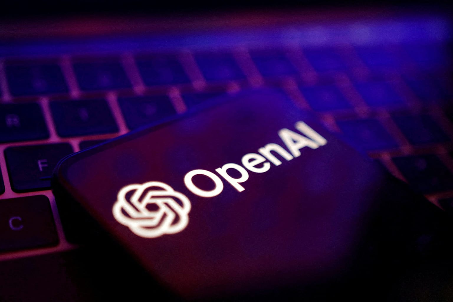La IA de OpenAI resuelve un enigma matemático de 80 años