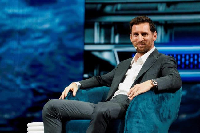 Messi compra al UE Cornellà de la Quinta División española