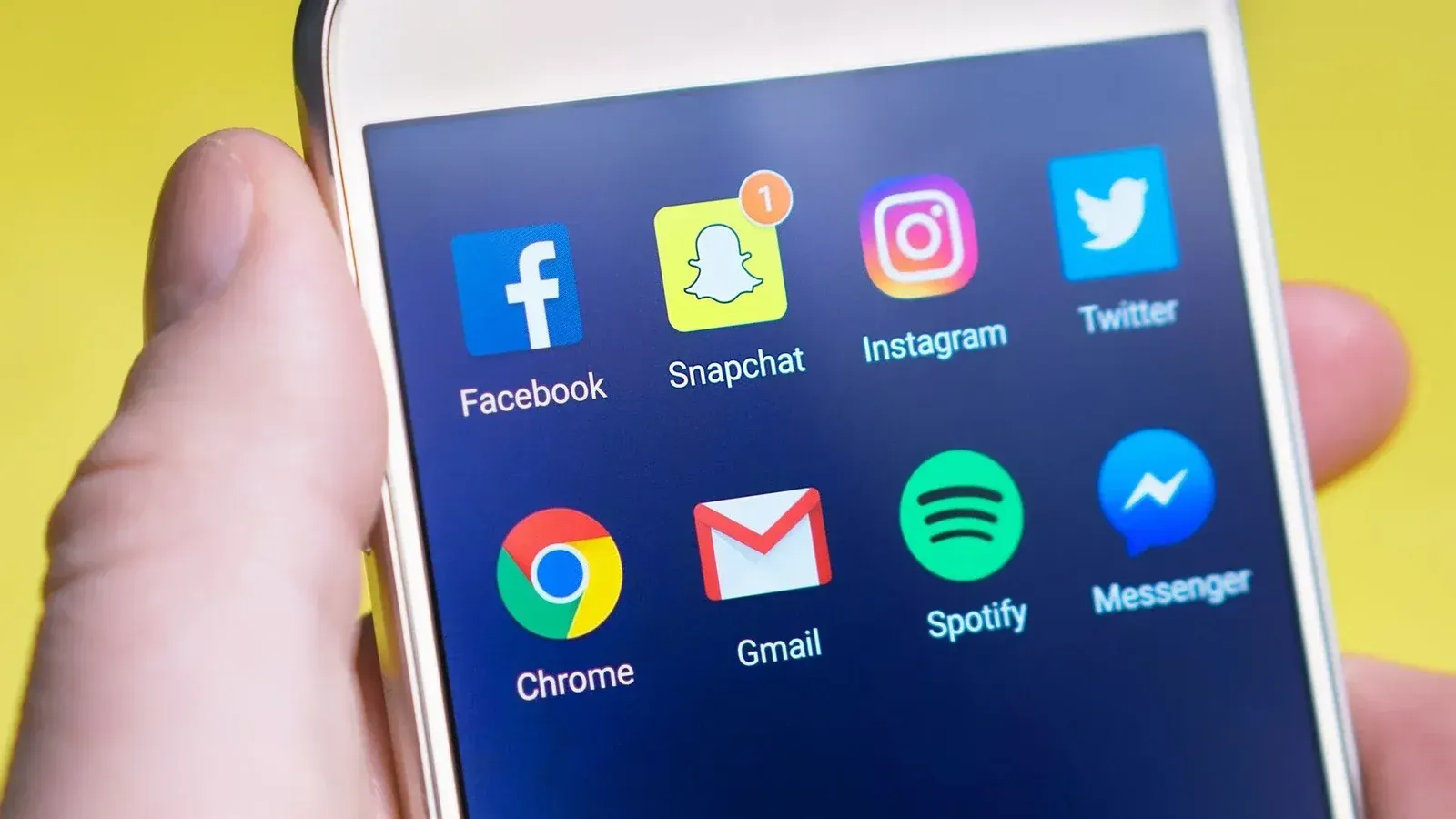 Meta apela la Categoría 1 de WhatsApp e Instagram