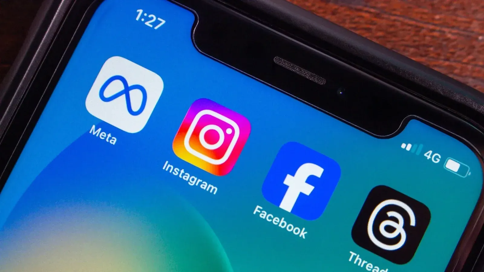 Meta debe frenar anuncios falsos en Facebook e Instagram