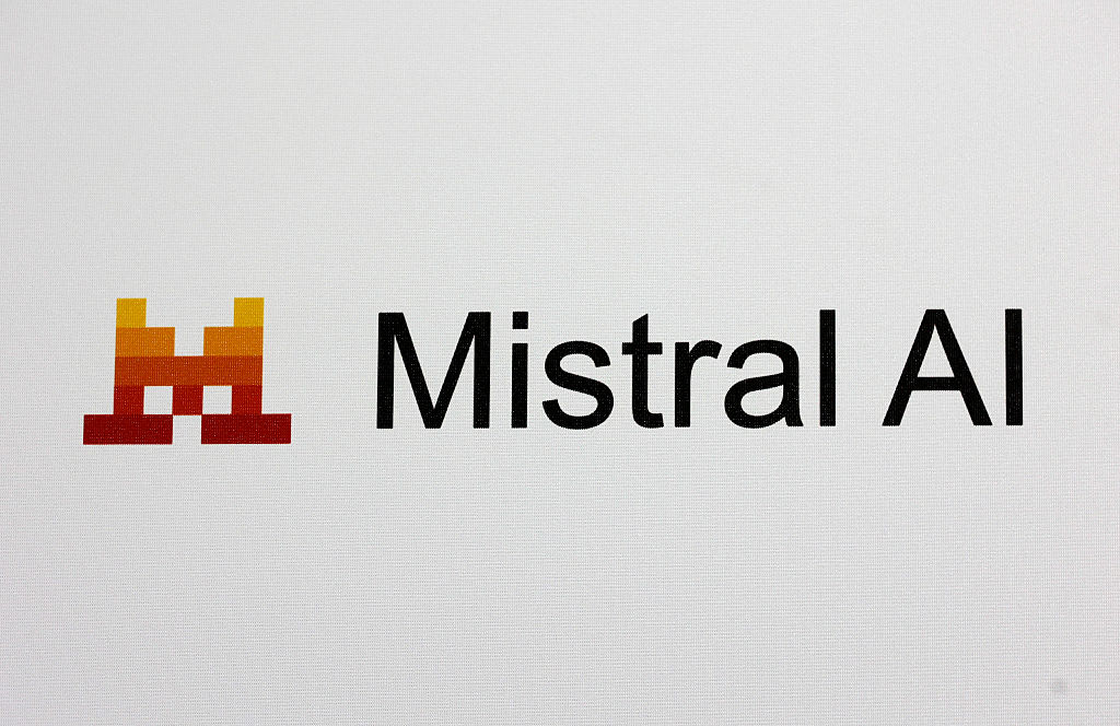 Mistral lanza Voxtral TTS: IA de voz ligera y open-source