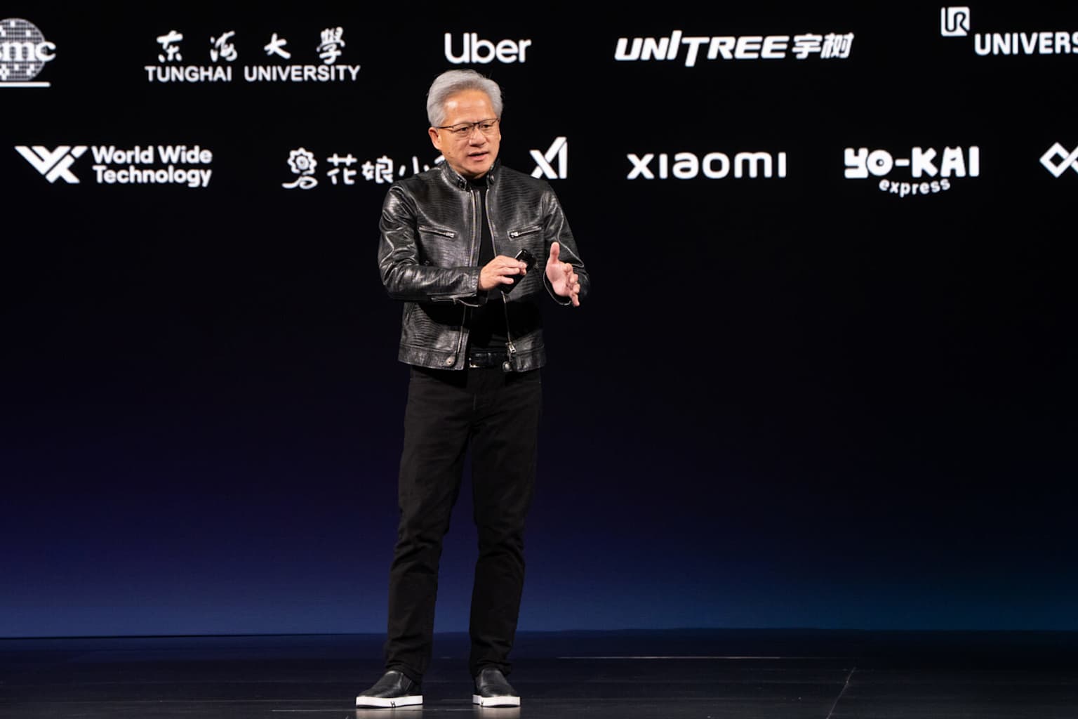 Nvidia abre sus herramientas de IA física para robots