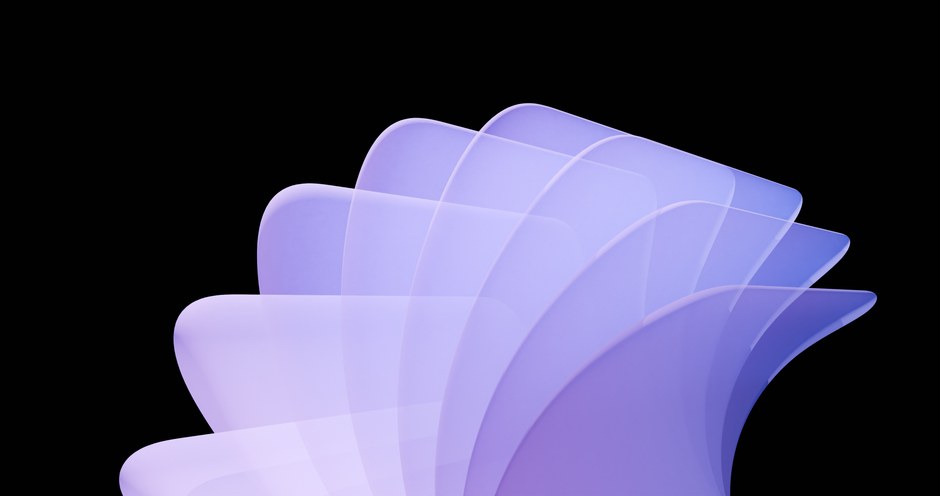 Cautivador diseño abstracto con elegantes formas onduladas de color azul y morado sobre un fondo negro.