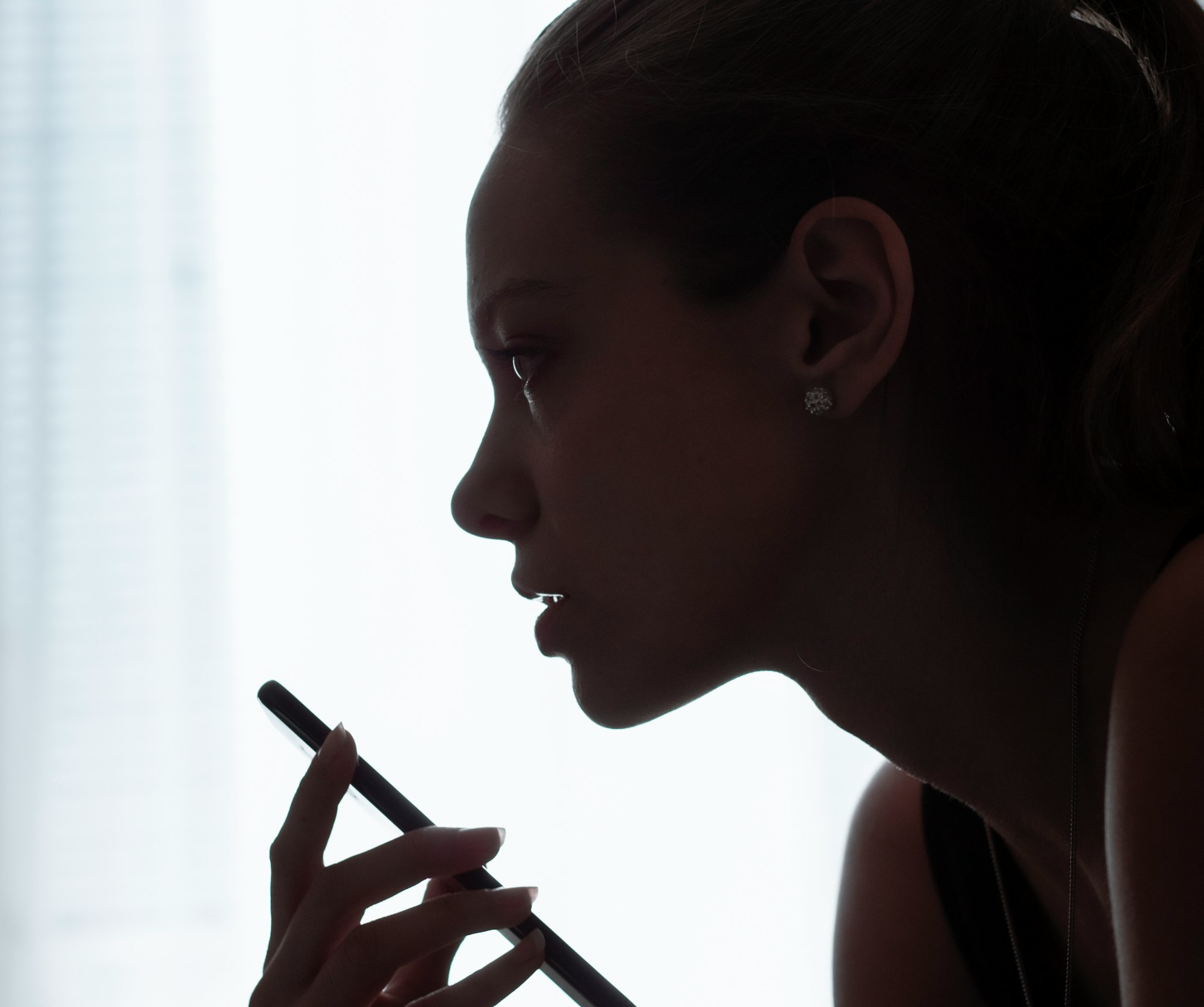 Overtone: El creador de Hinge levanta 18 MDD para citas por voz