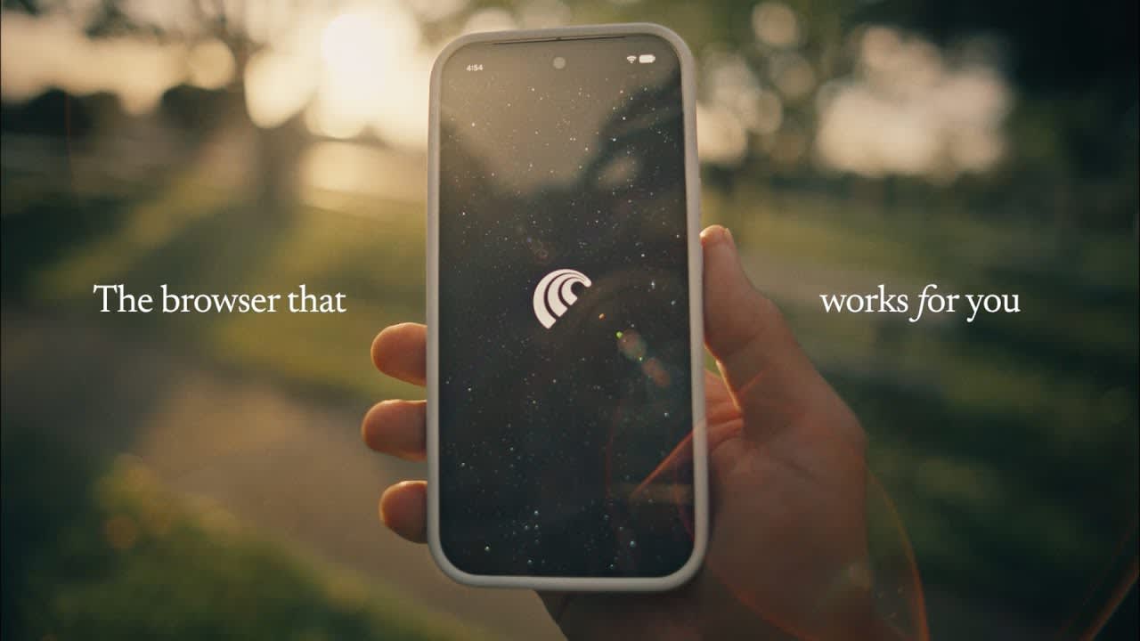 Perplexity lanza Comet, navegador con IA para iPhone