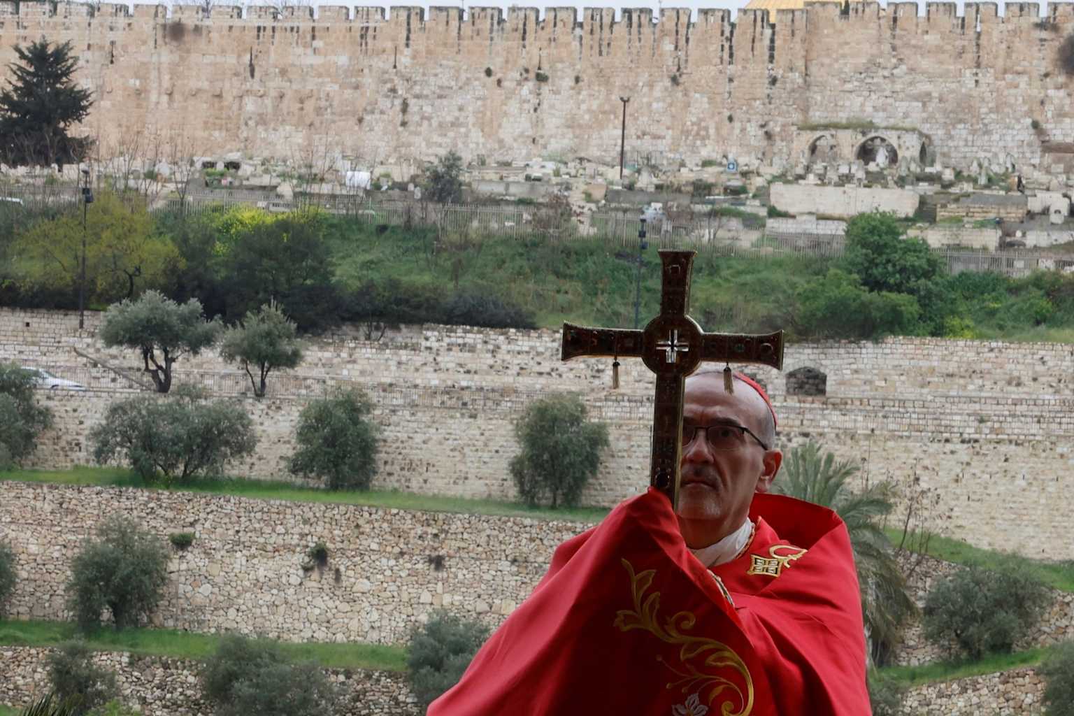 Policía bloquea el Santo Sepulcro en Domingo de Ramos