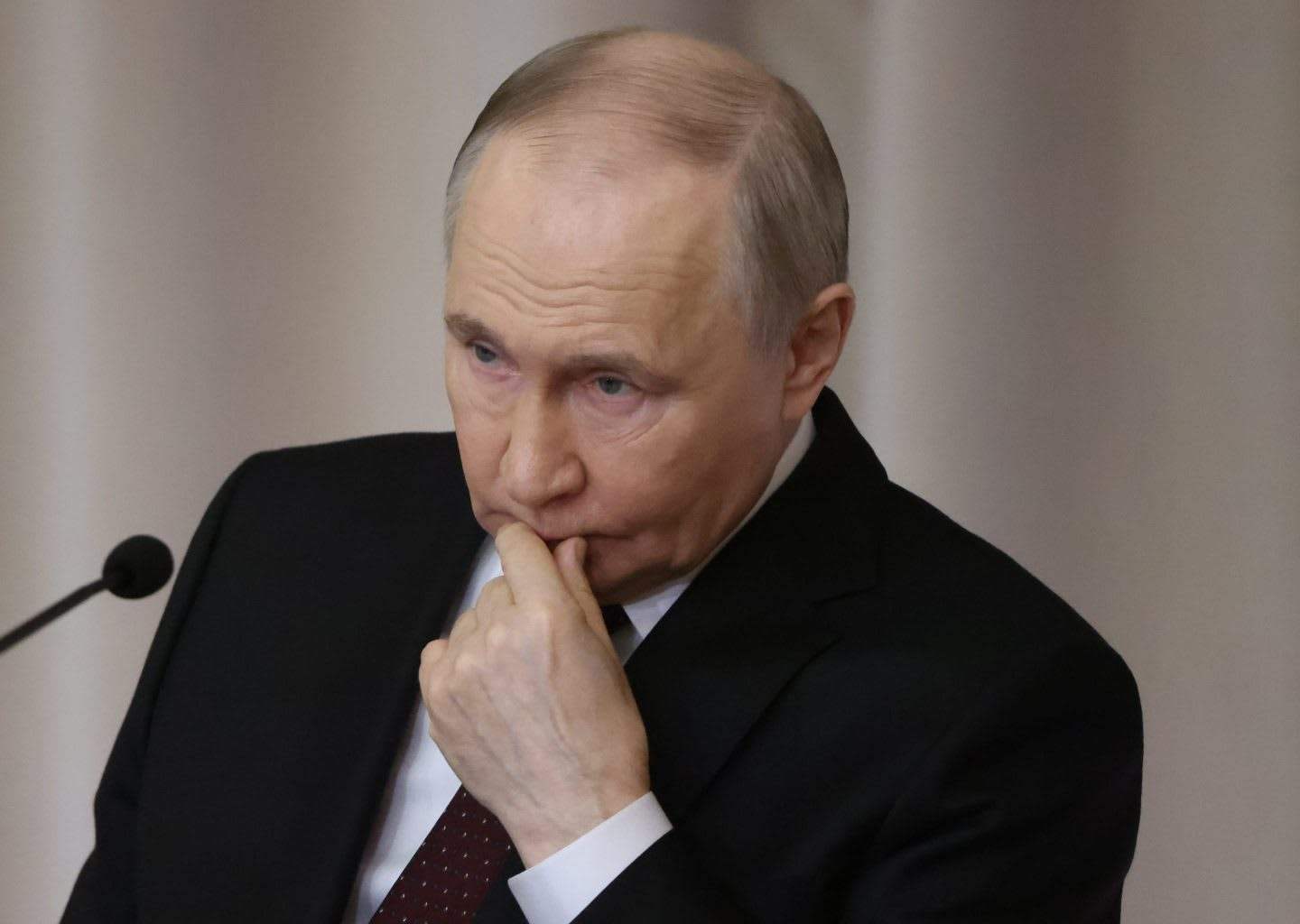 Putin opera desde búnker por temor a drones y golpe