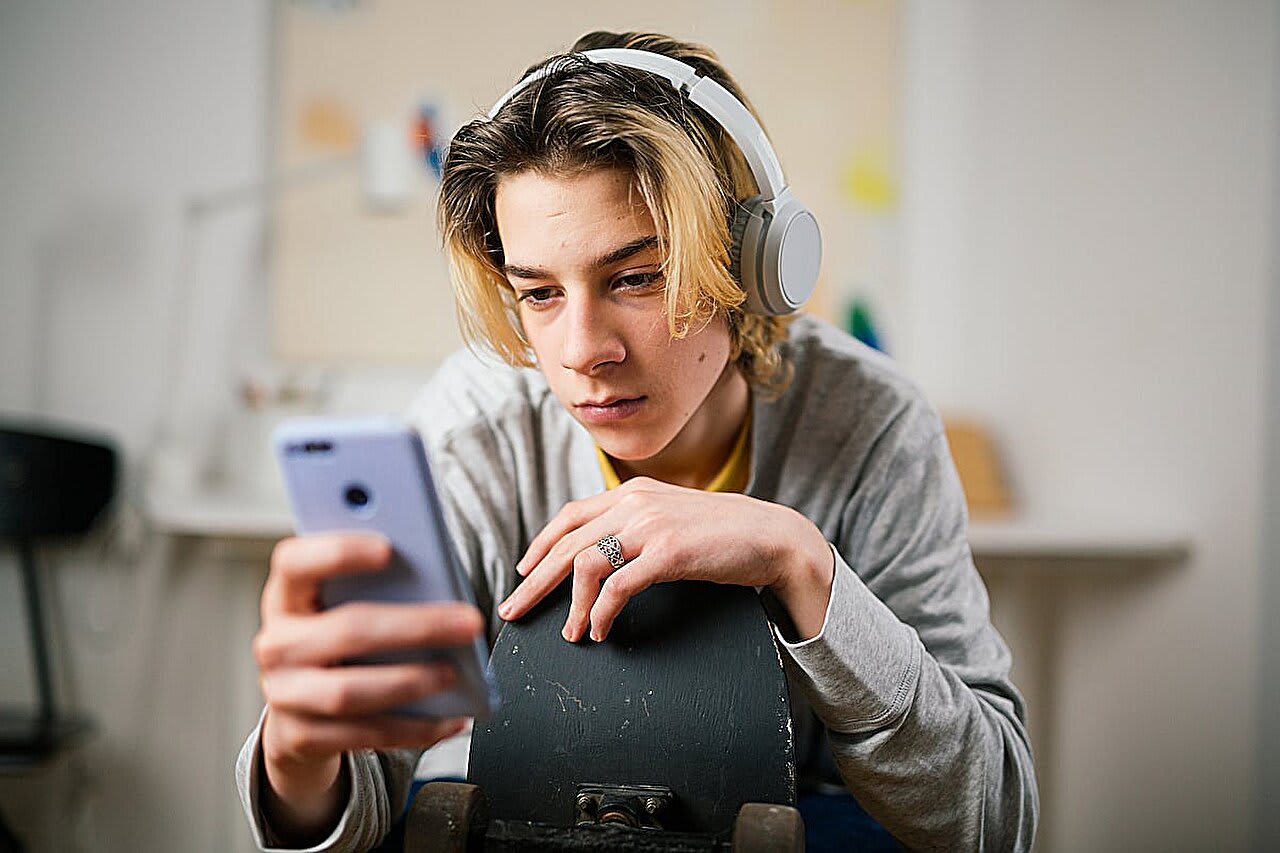 Redes sociales disparan depresión adolescente