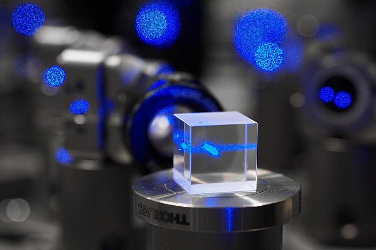Sensor cuántico supera obstáculo para hallar materia oscura