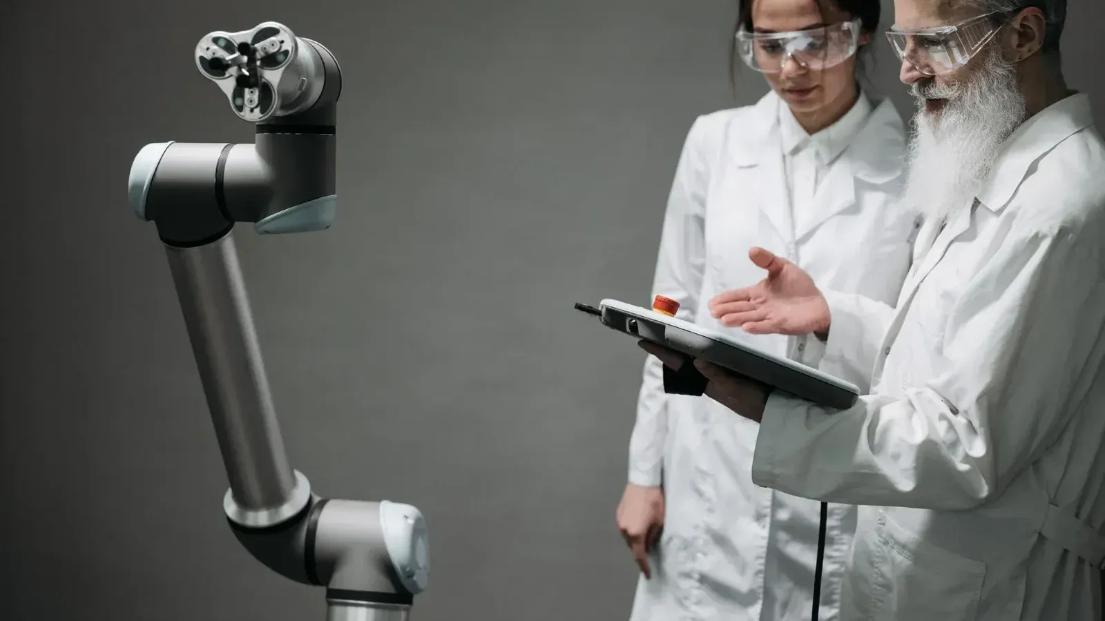 Shane Legg lanza DeepMind Institute para una AGI segura