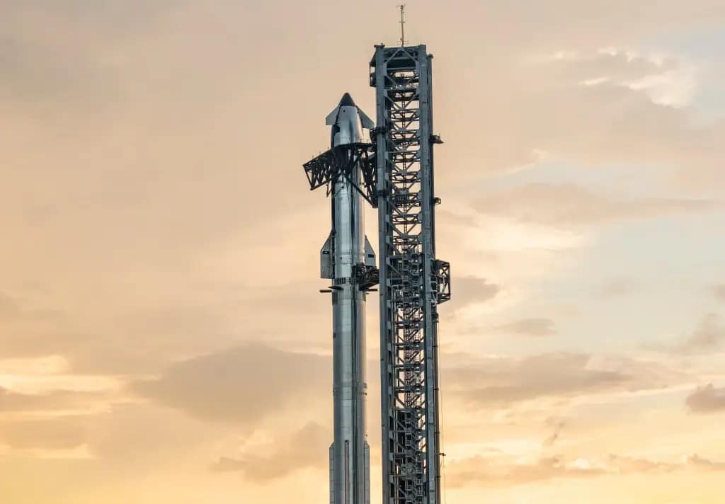 SpaceX negocia inversión saudí de 5 mil MDD para récord de IPO