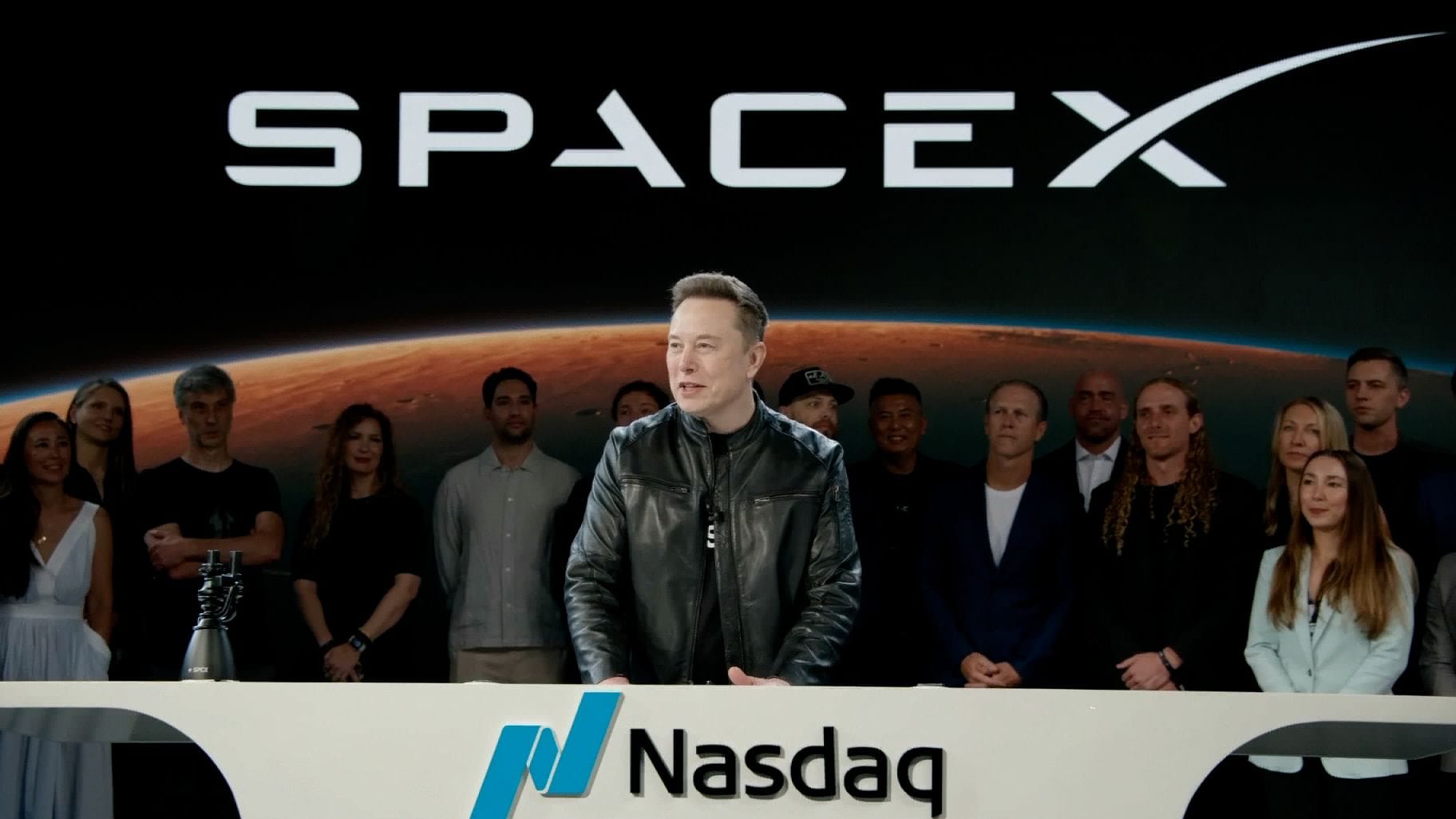 SpaceX supera los 2 billones de dólares en su debut en Nasdaq