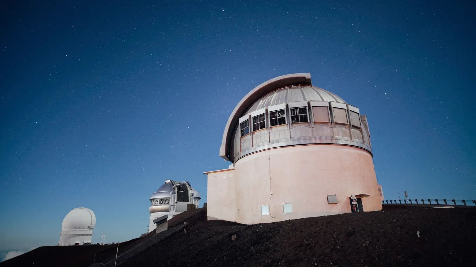 Tres estudiantes nombraron dos galaxias en fusión