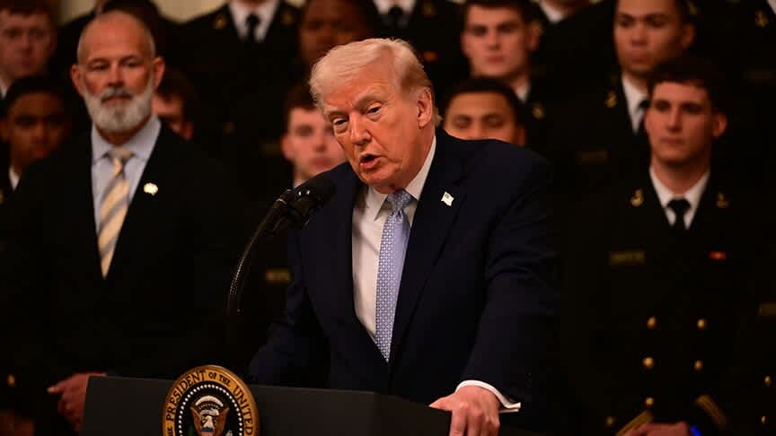 Trump evalúa retirar tropas de Alemania por crisis con Irán