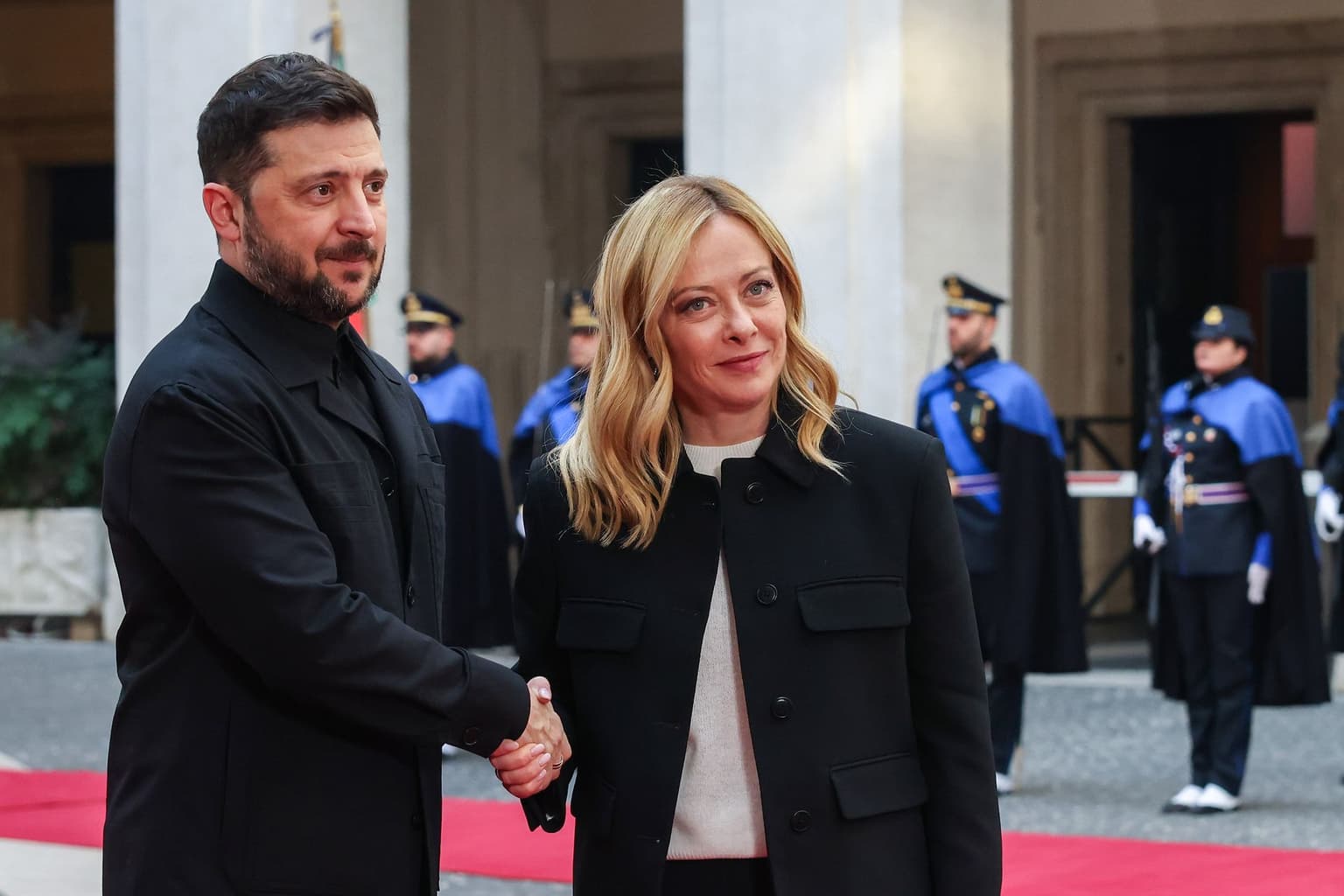 Ucrania e Italia pactan alianza para fabricar drones militares