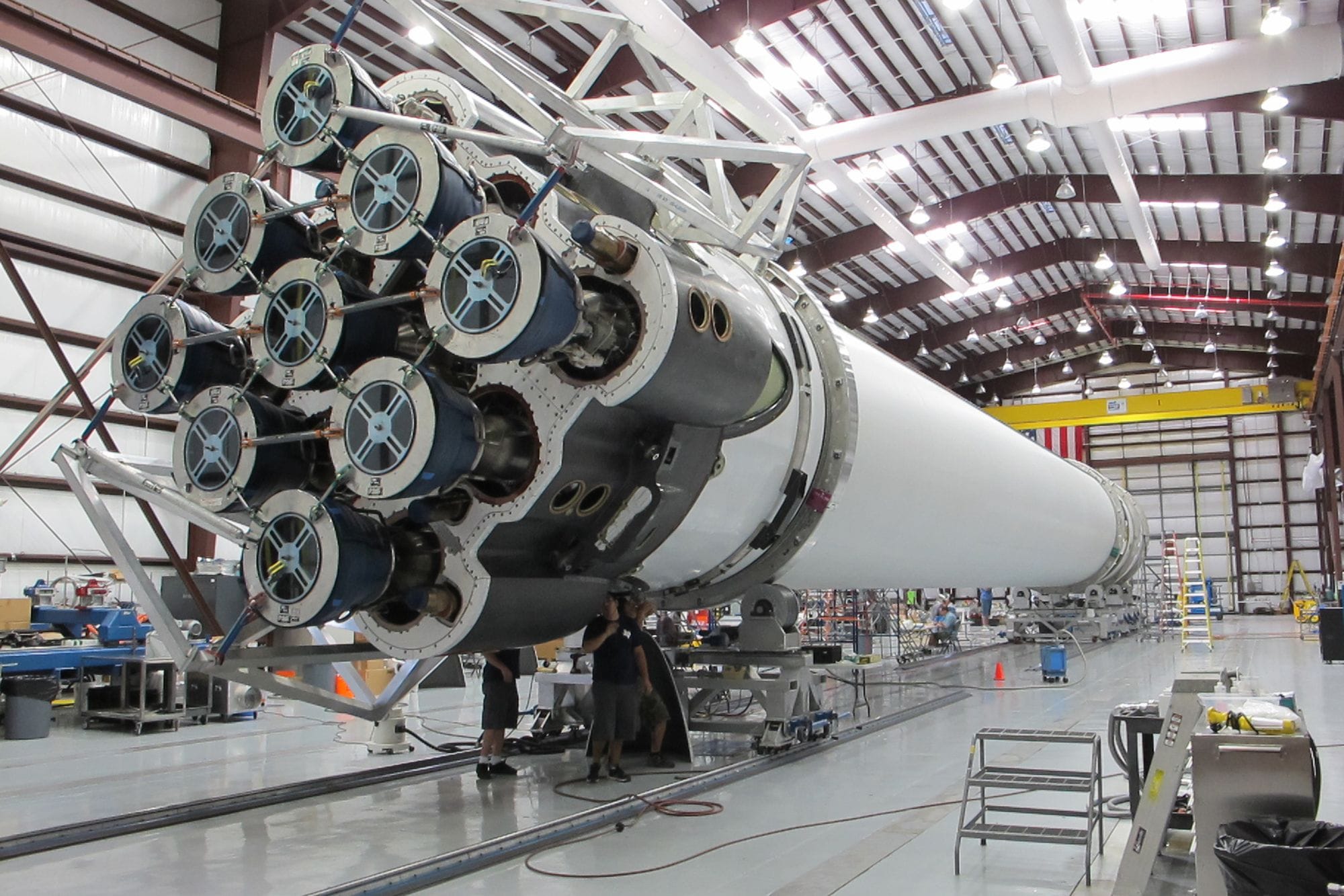Virgin Galactic retrasa su vuelo comercial a febrero de 2027